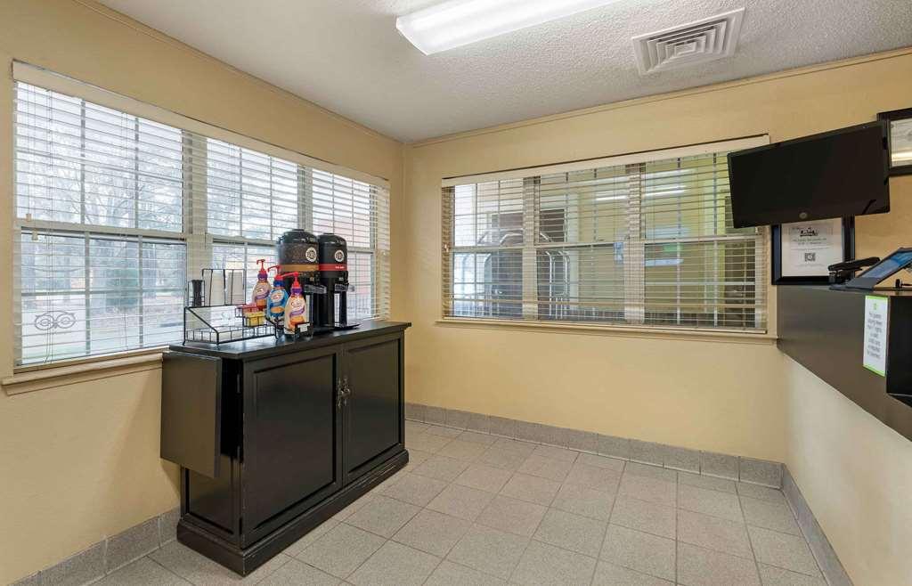 Extended America Select - - Oyster Point 2* Newport News